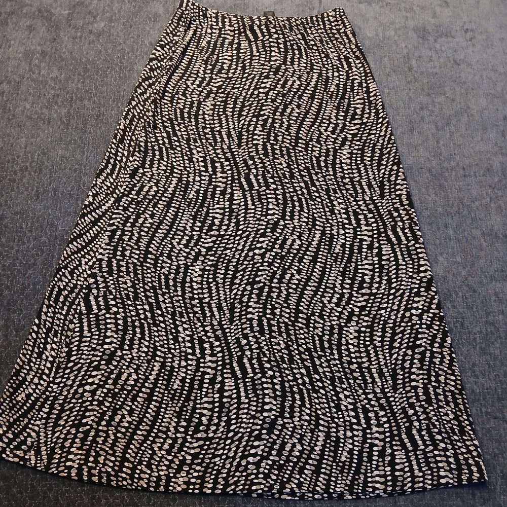 Liz Claiborne Black Tan Dot Print Maxi Skirt Stretch A-Line Size Medium NWOT